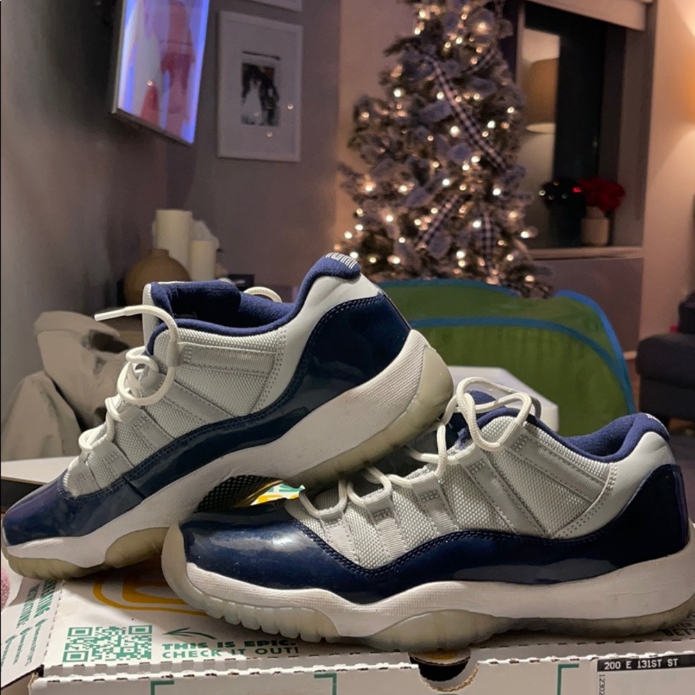 Jordan 11 patent leather (no box)